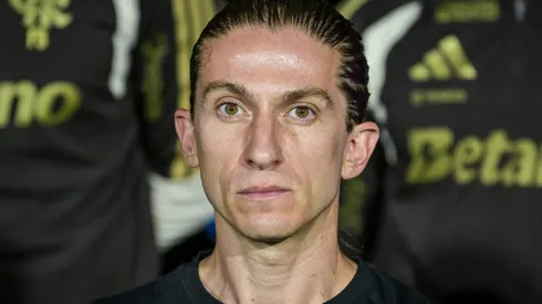 Filipe Luís em uma partida do Flamengo. Foto: Marcelo Endelli/Getty Images