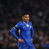 Estêvão tem lesão grave detectada e quer tratar no Brasil