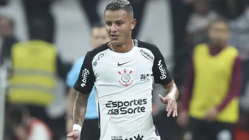 Tottenham manifesta interesse em Kayke Ferrari, do Corinthians, mas maldição dos Spurs entra em ação. (Foto: Alexandre Schneider/Getty Images)