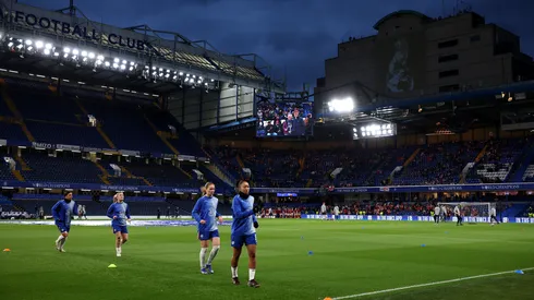 Chelsea vai jogadora à WSL 2026/27 no Stamford Bridge - Foto: Alex Pantling/Getty Images