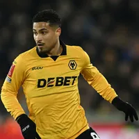 Wolves colocam João Gomes e André à venda