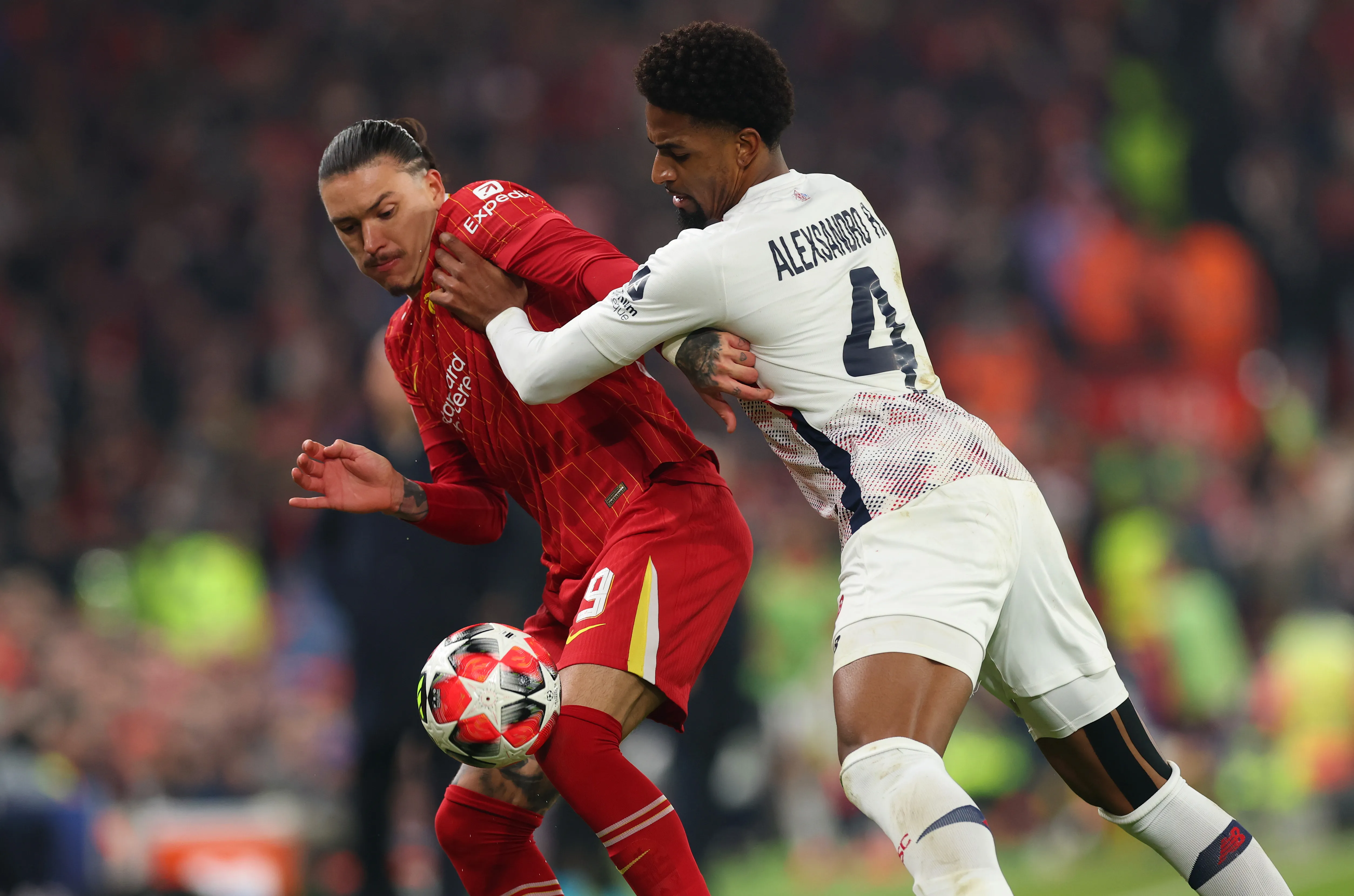 Alexsandro vs Liverpool. Foto: Carl Recine/Getty Images