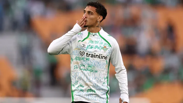 Antony foi relacionado para Betis x Real Madrid
