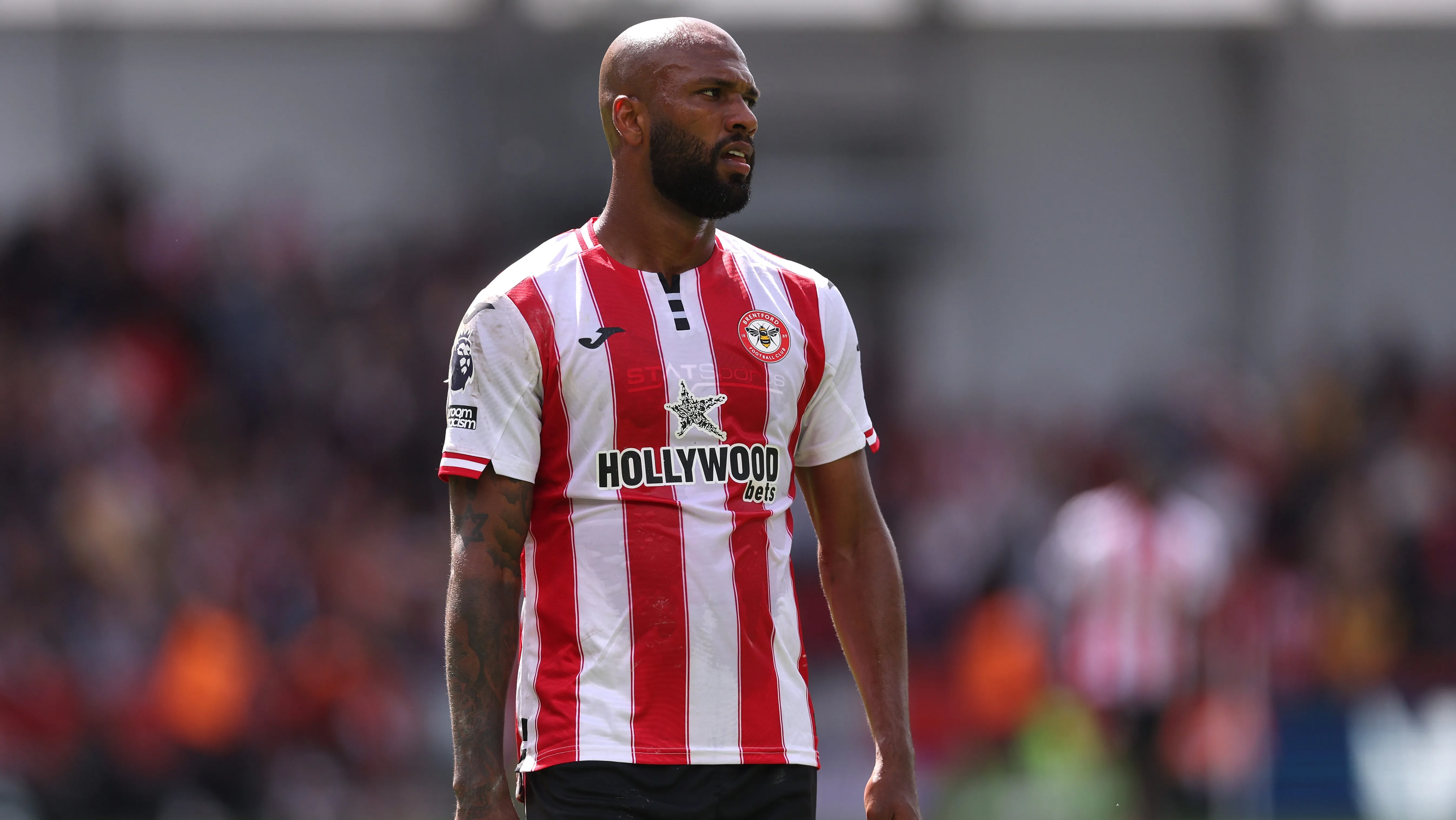 Igor Thiago em campo pelo Brentford. Foto: Ryan Pierse/Getty Images