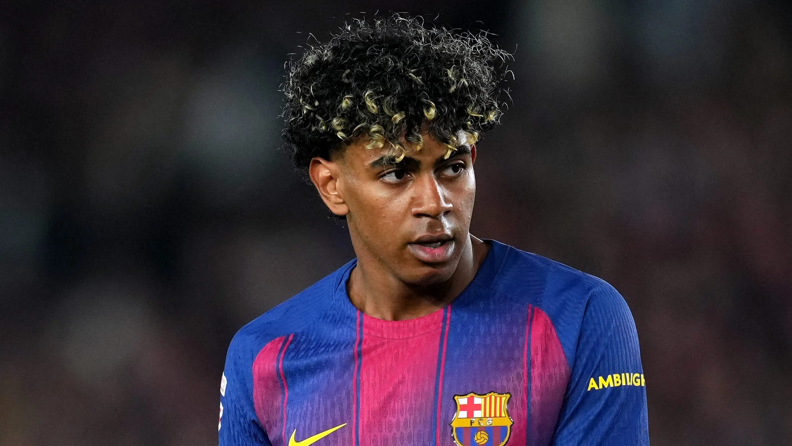 Lamine Yamal está fora da temporada pelo Barcelona. Foto: Alex Caparros/Getty Images