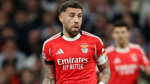 Otamendi durante jogo do Benfica (Photo by Clive Brunskill/Getty Images)