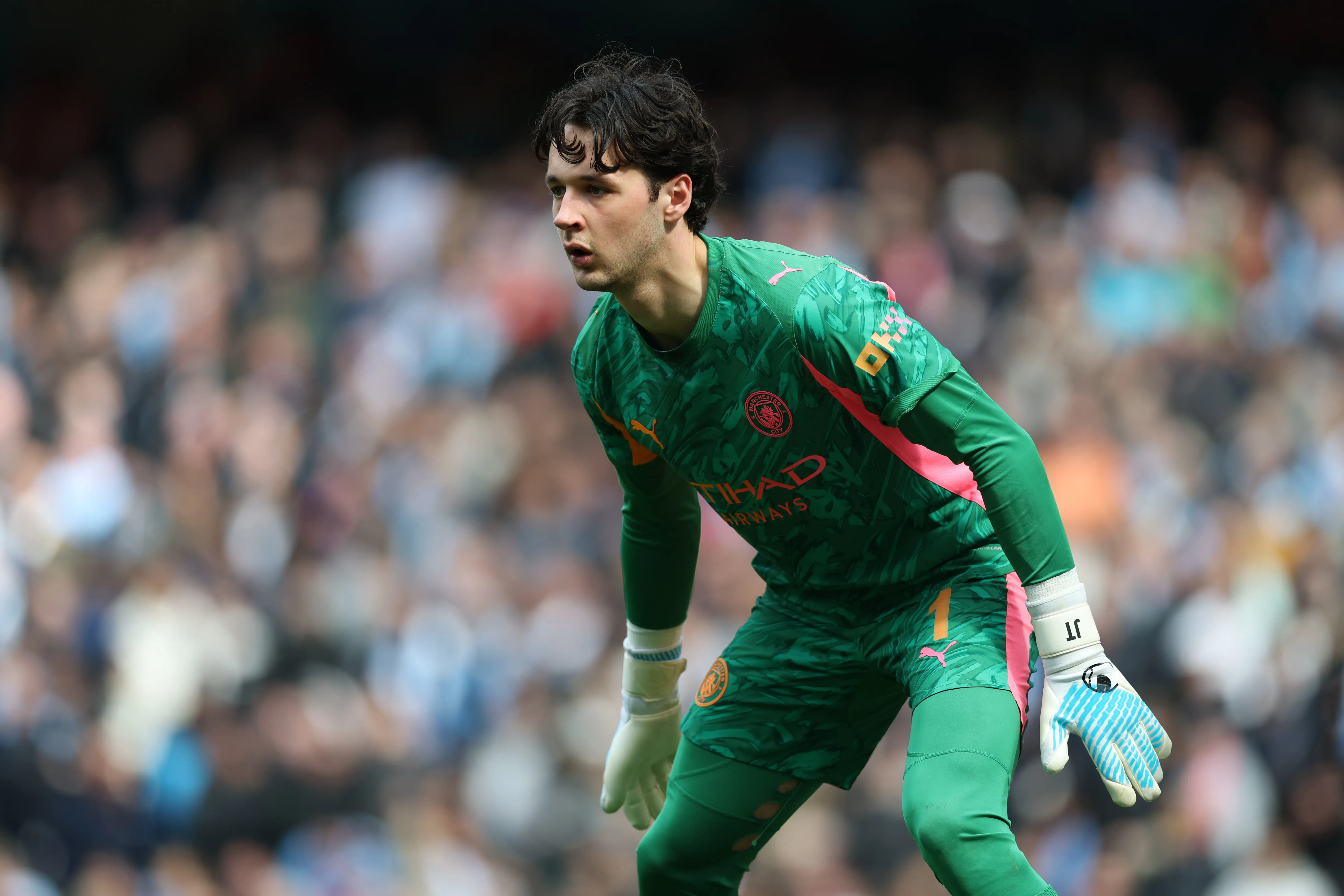 James Trafford durante jogo do City. (Photo by Michael Regan/Getty Images)