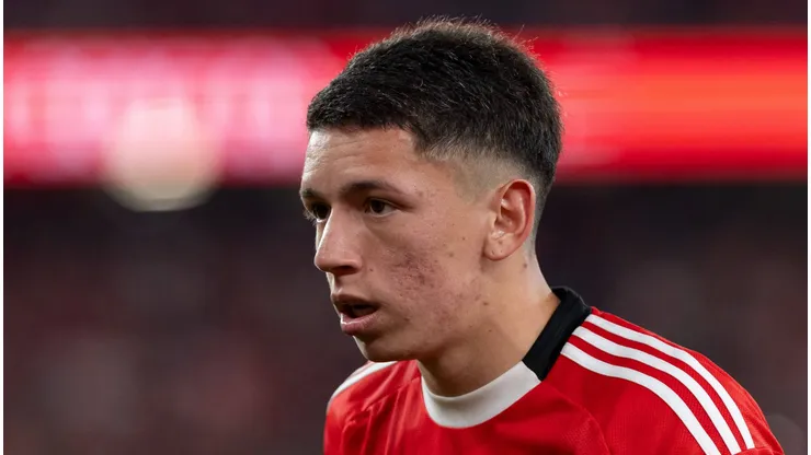 UEFA aplica punição a jogador do Benfica após investigação disciplinar. Foto: IMAGO/Fio de imprensa ZUMA