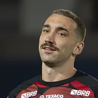 Léo Ortiz entra na mira do Napoli