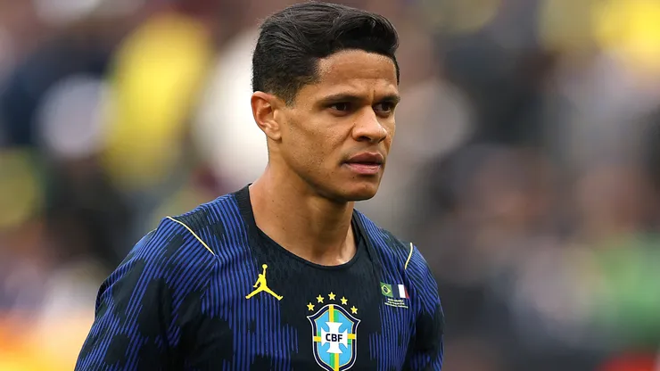 Douglas Santos em campo com a Seleção Brasileira. Foto: Maddie Meyer/Getty Images