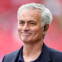 Mourinho pode aproveitar brecha no Benfica para assinar com o Real