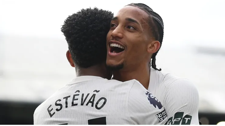 Barcelona manifesta interesse em João Pedro e Chelsea exige R$ 437 milhões por acordo. (Foto: Mike Hewitt/Getty Images)