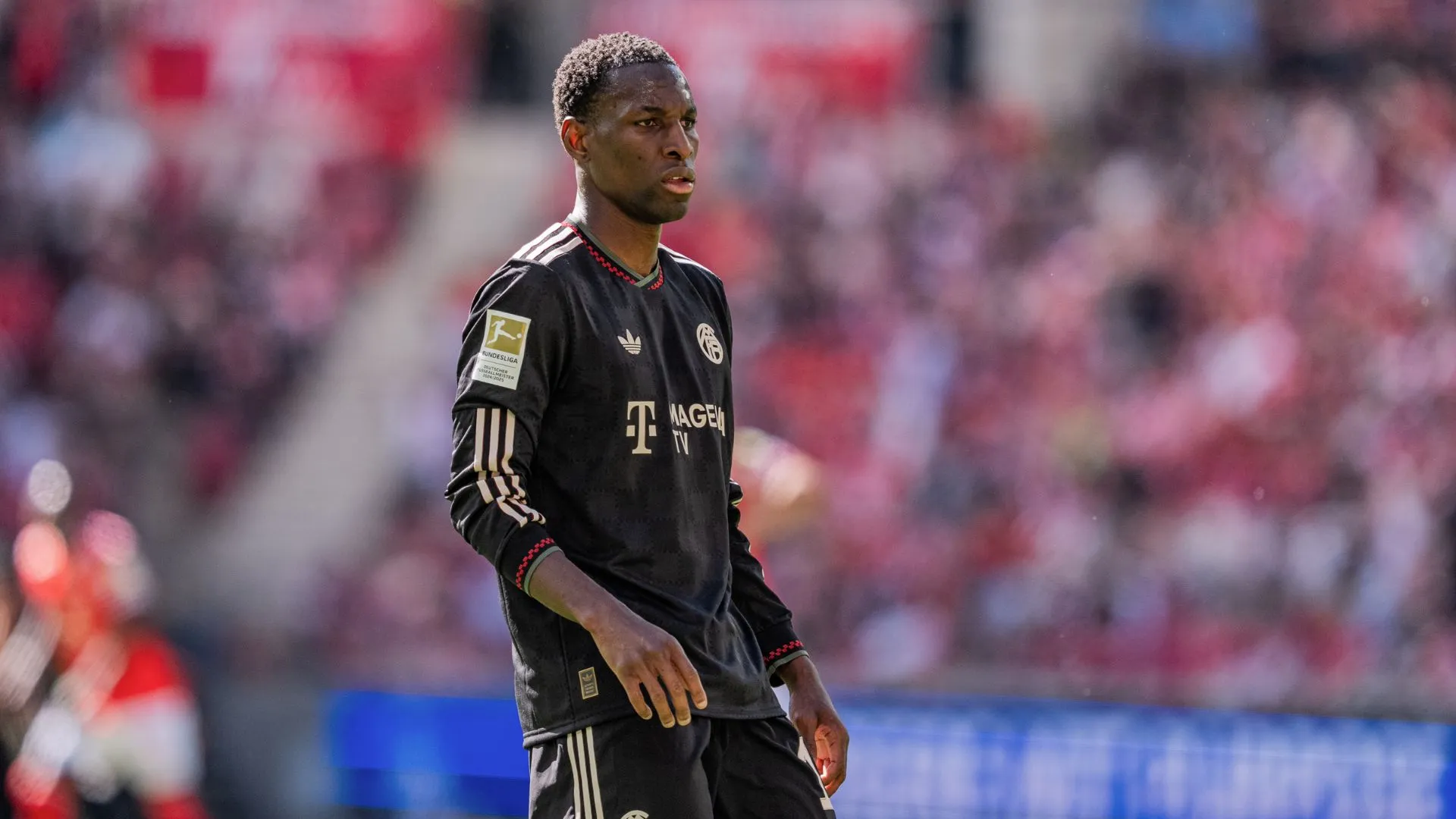 Nicolas Jackson em jogo do Bayern de Munique. Foto: Sona Maleterova/Getty Images