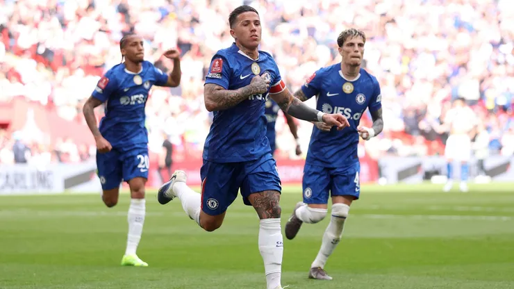 Enzo Fernández (meio) fez o gol da vitória por 1 a 0 do Chelsea contra o Leeds