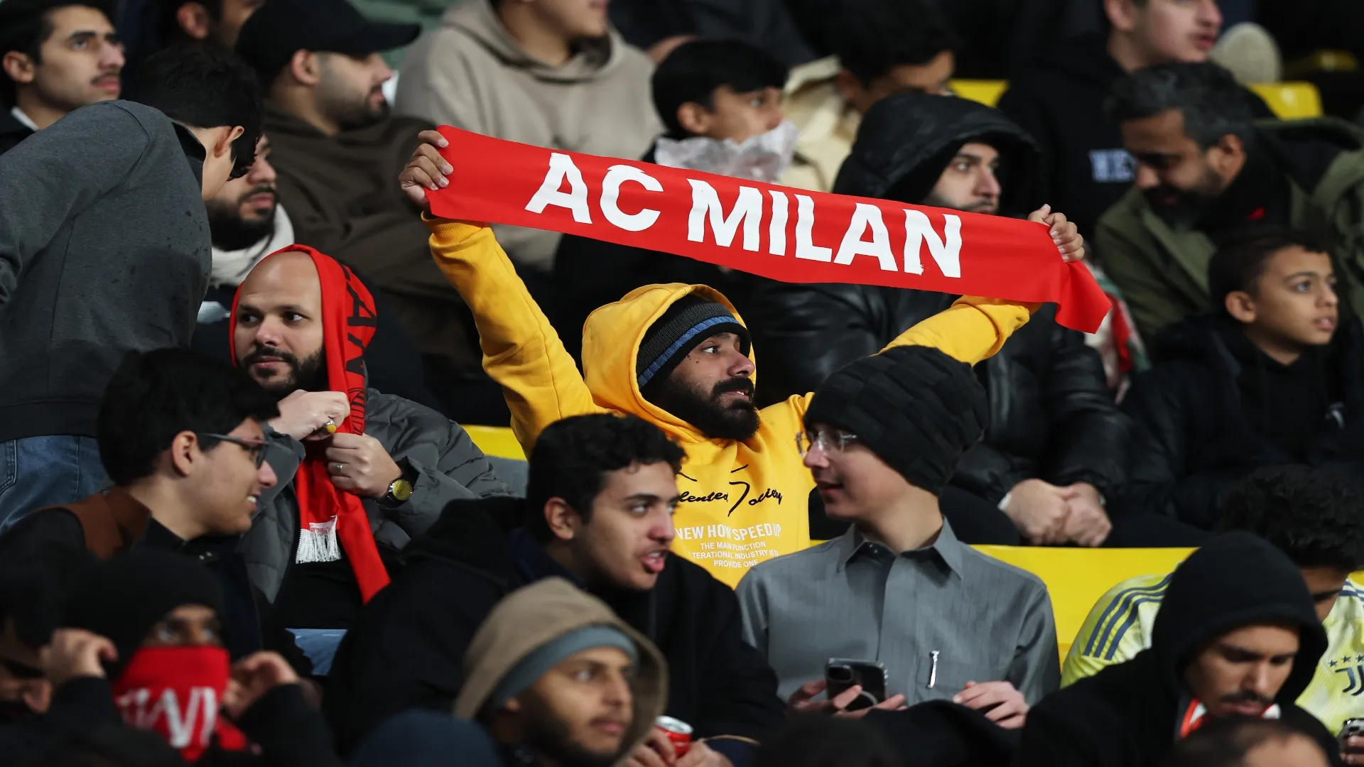 Torcedores do Milan – Yasser Bakhsh/Getty Images