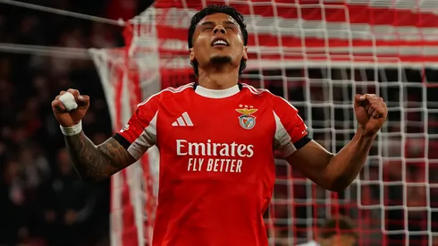 Richard Ríos em jogo do Benfica. (Foto: Gualter Fatia/Getty Images)
