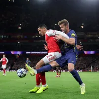 Arbitragem de Atlético de Madrid x Arsenal pela semifinal da Champions League