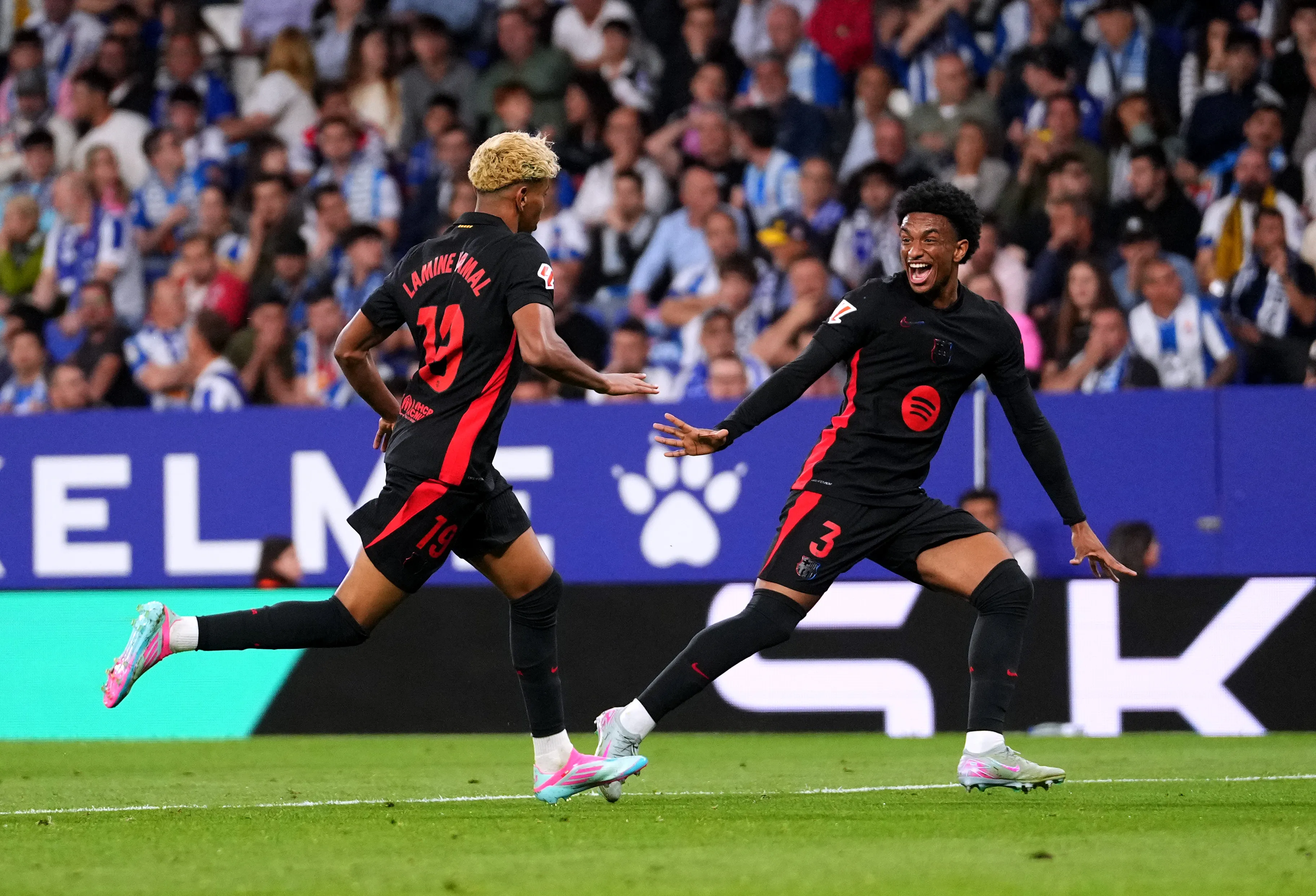 Barça coloca Balde à venda. Foto: Alex Caparros/Getty Images