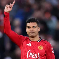 Manchester United vence Brentford e se aproxima de volta à Champions