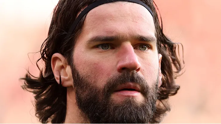 Alisson, sonho da Juventus (Photo by Michael Regan/Getty Images)