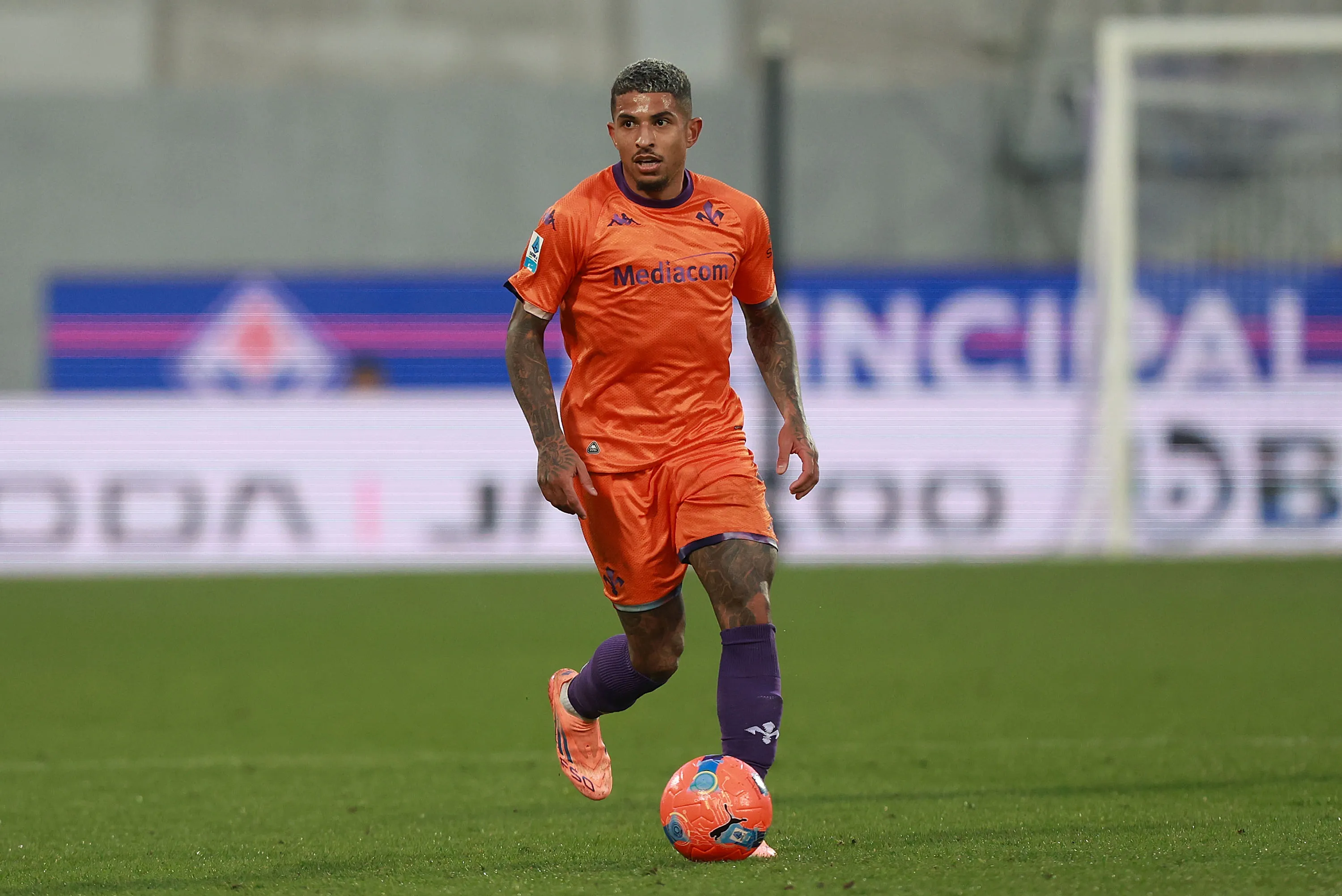Dodô em campo pela Fiorentina (Photo by Gabriele Maltinti/Getty Images)