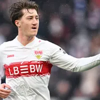 Manchester United muda rota após disparada no mercado