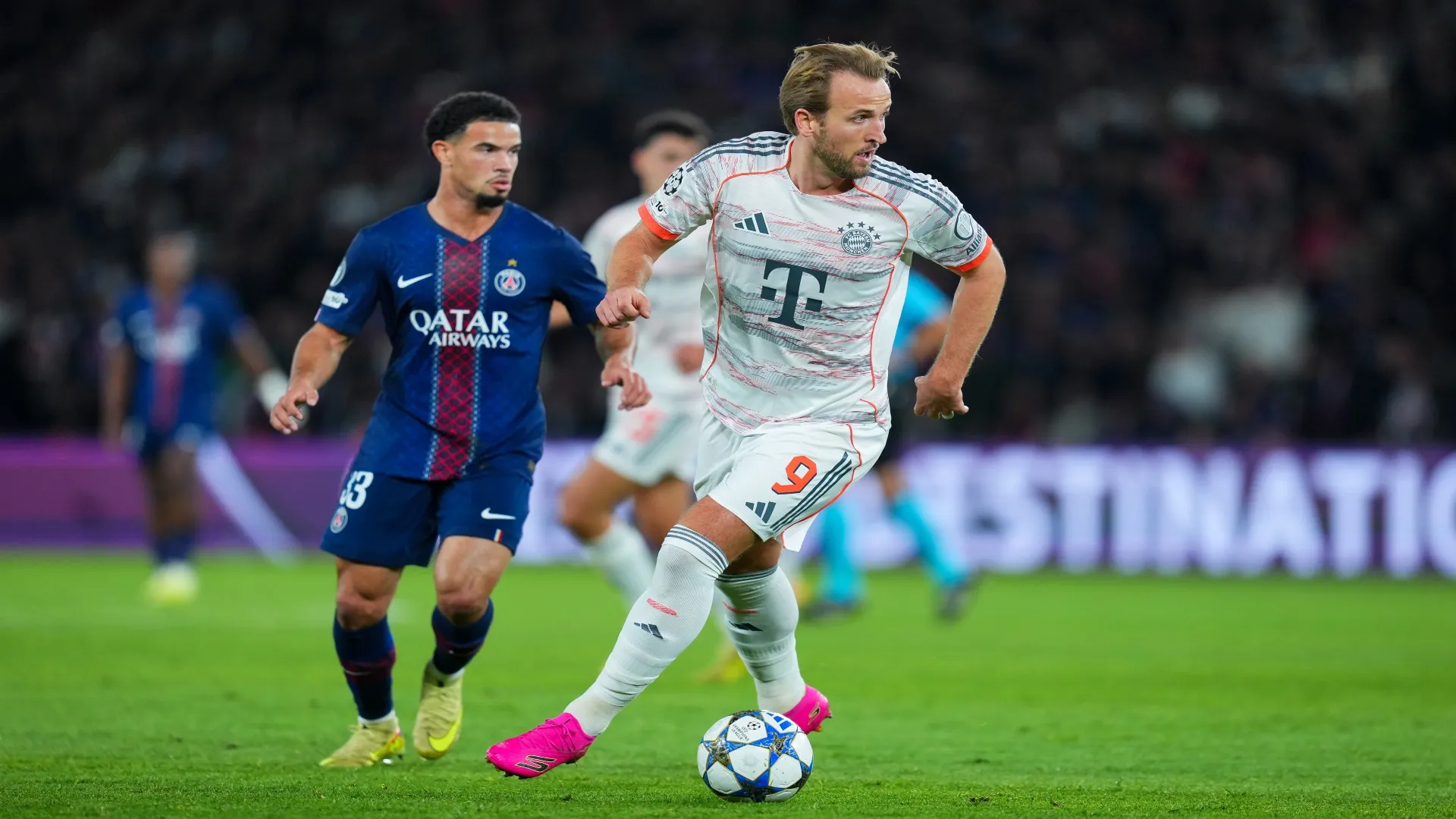 Bayern e PSG no ano passado – Franco Arland/Getty Images