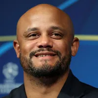 Kompany cita vitória recente em Paris antes de PSG x Bayern