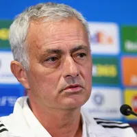 Cláusula de R$ 35 milhões pode levar Mourinho ao Real