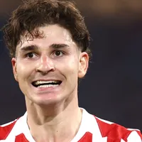 Julián Alvarez avisa empresários que deseja fechar com o Barcelona