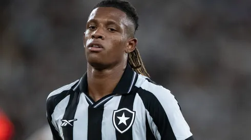 Zenit, Fulham e companhia podem perder a contratação de Danilo, do Botafogo, para o Palmeiras. Foto: Jorge Rodrigues/AGIF