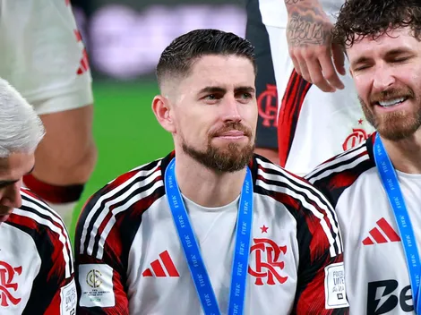 Léo Pereira é ausência contra o Estudiantes