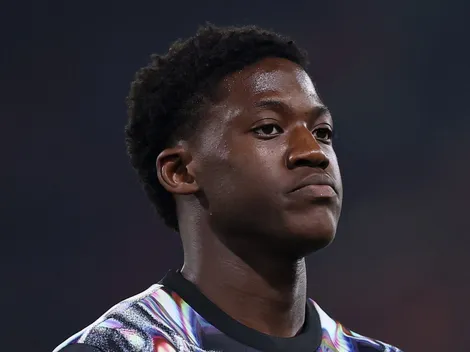 Manchester United buscará um meia que não atrapalhe Mainoo