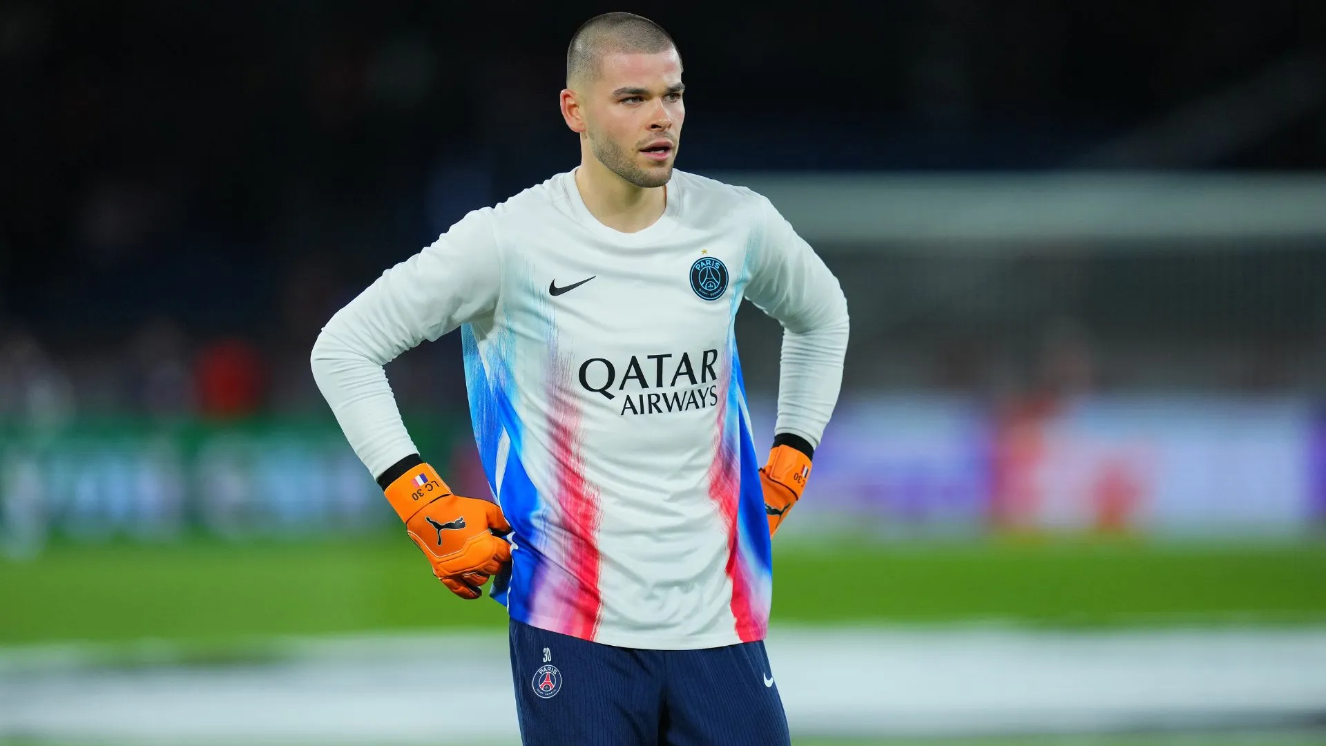 Chevalier virou o goleiro reserva de Safonov, no PSG. Foto: Getty Images