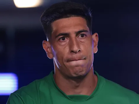 Esteban Andrada leva suspensão de 13 jogos por agressão