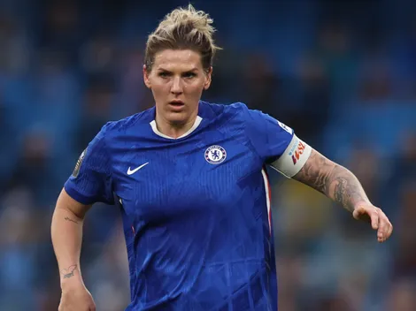 Millie Bright, craque do Chelsea, anuncia o fim da sua carreira