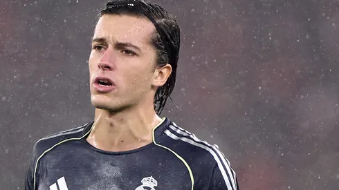 Manchester United quer Álvaro Carreras, do Real Madrid, e entra em disputa com o Arsenal. (Foto: Jose Manuel Alvarez Rey/Getty Images)