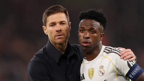 Xabi Alonso está disposto a assumir o Chelsea. Foto: Carl Recine/Getty Images