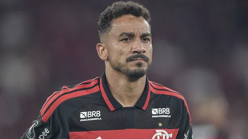 Danilo em campo pelo Flamengo. Foto: Thiago Ribeiro/AGIF