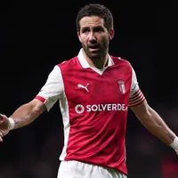 João Moutinho supera Maldini e mira o top 3 europeu
