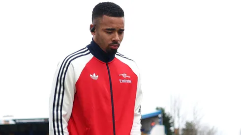 Milan aguarda resposta do Arsenal para avançar pela contratação de Gabriel Jesus. (Foto: Julian Finney/Getty Images)