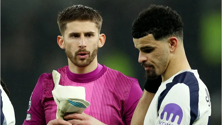Vicario e Solanke. (Photo by Steve Bardens/Getty Images)