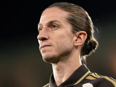 Benfica intensifica interesse em Filipe Luís