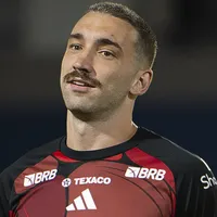 Nino pode substituir Léo Ortiz no Flamengo