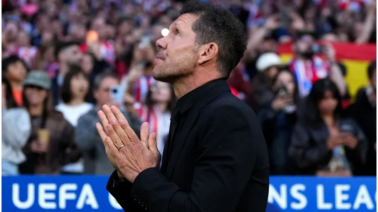 Simeone orienta equipe do Atlético em meio a desfalques e críticas na LaLiga. Foto: Angel Martinez/Getty Images
