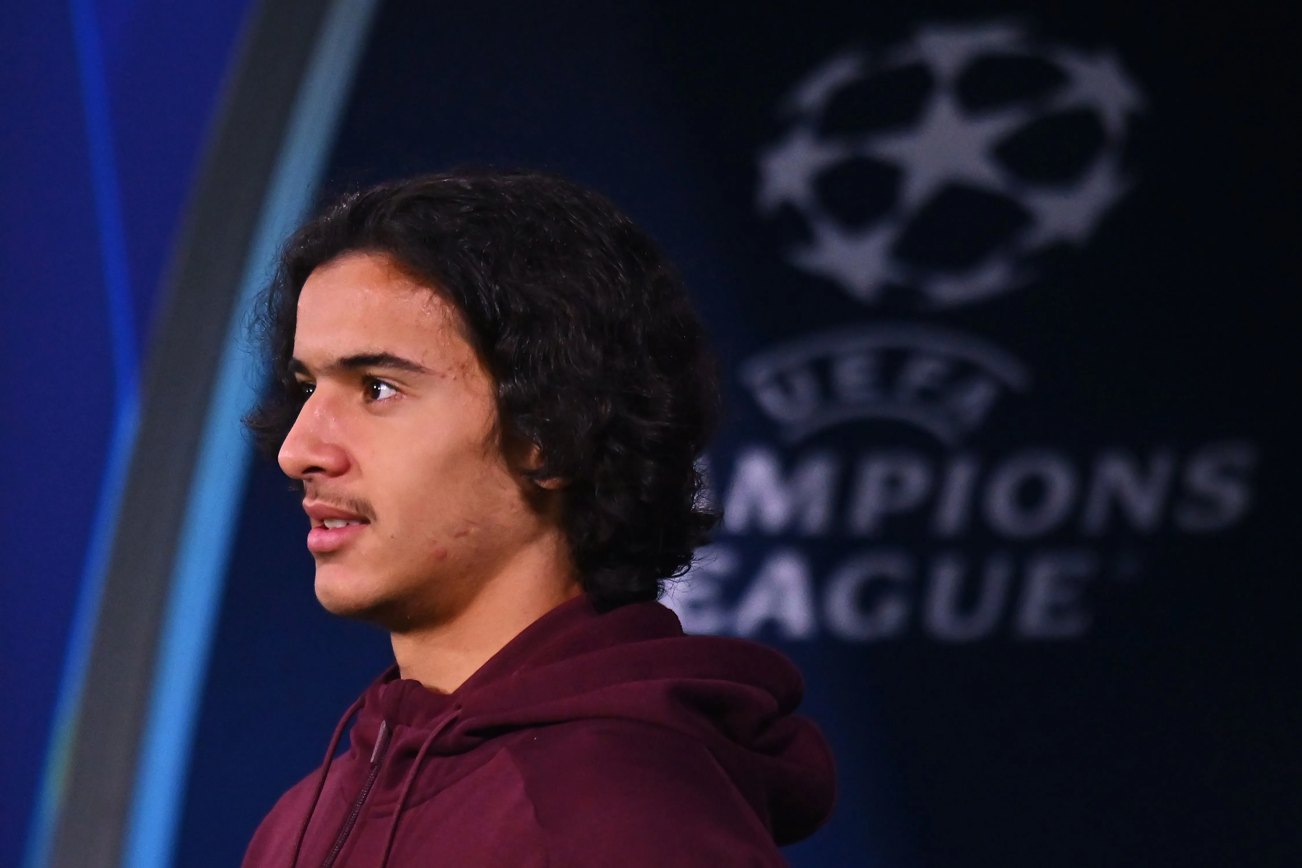 Ayyoub Bouaddi, meio-campista do Lille. Foto: Alessandro Sabattini/Getty Images