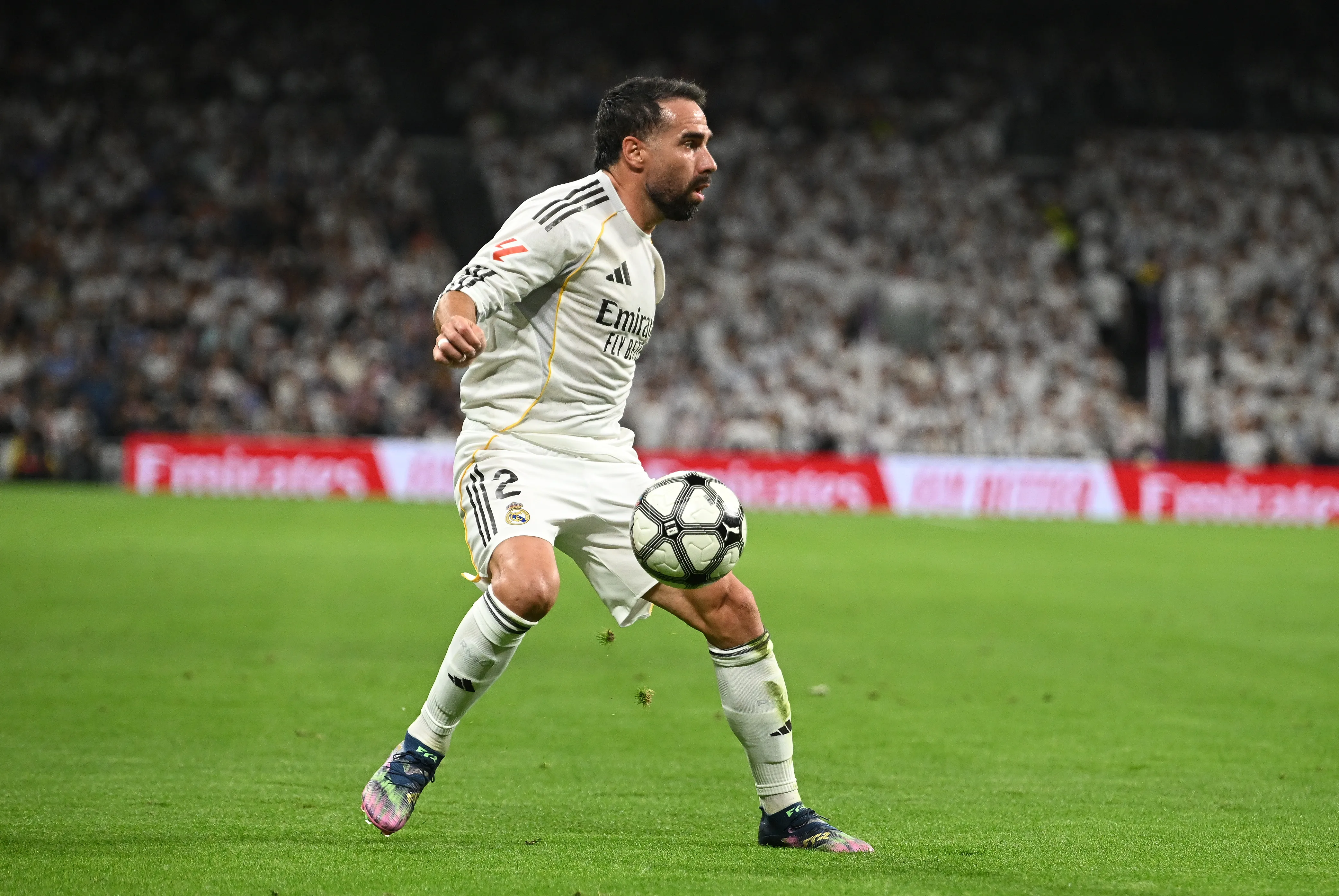 Carvajal em campo pelo Real Madrid (Foto: Denis Doyle/Getty Images)
