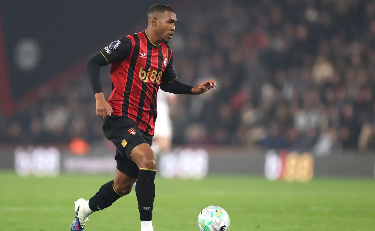 Rayanon Rayan faz gol decisivo às vésperas da convocação para a Copa do Mundo
