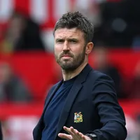 Michael Carrick aumenta chances de seguir no comando do United
