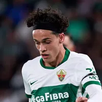 Héctor Fort entra na mira de Inter de Milão e Leverkusen